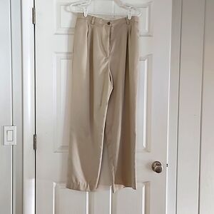 Liz Sport kahki size 12